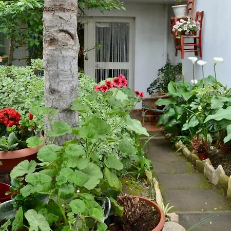 Prama 'e Mari Guest house