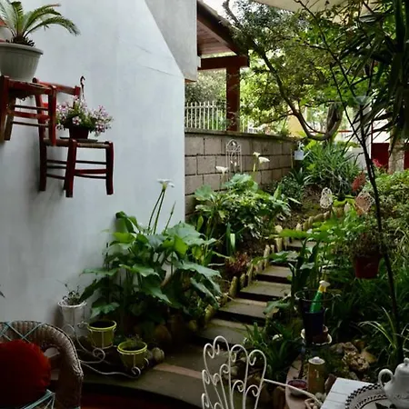 Prama 'e Mari Guest house